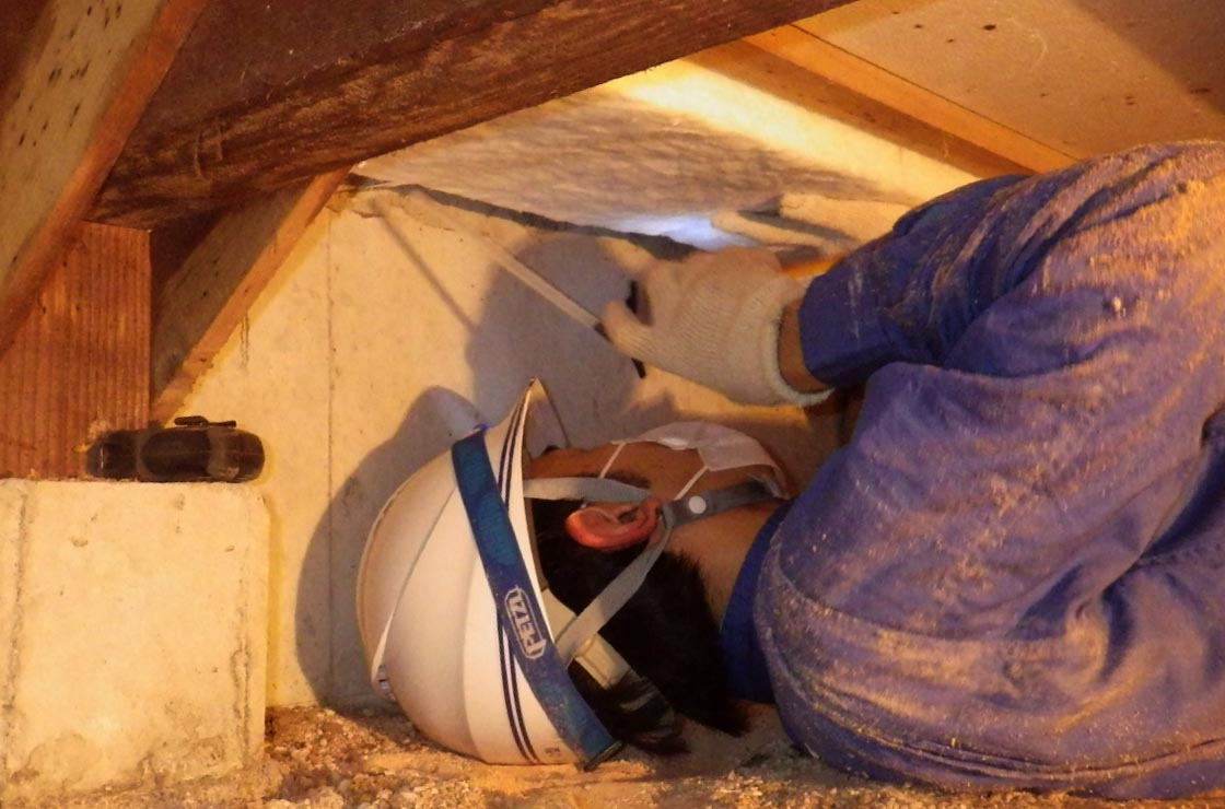 断熱材を設置